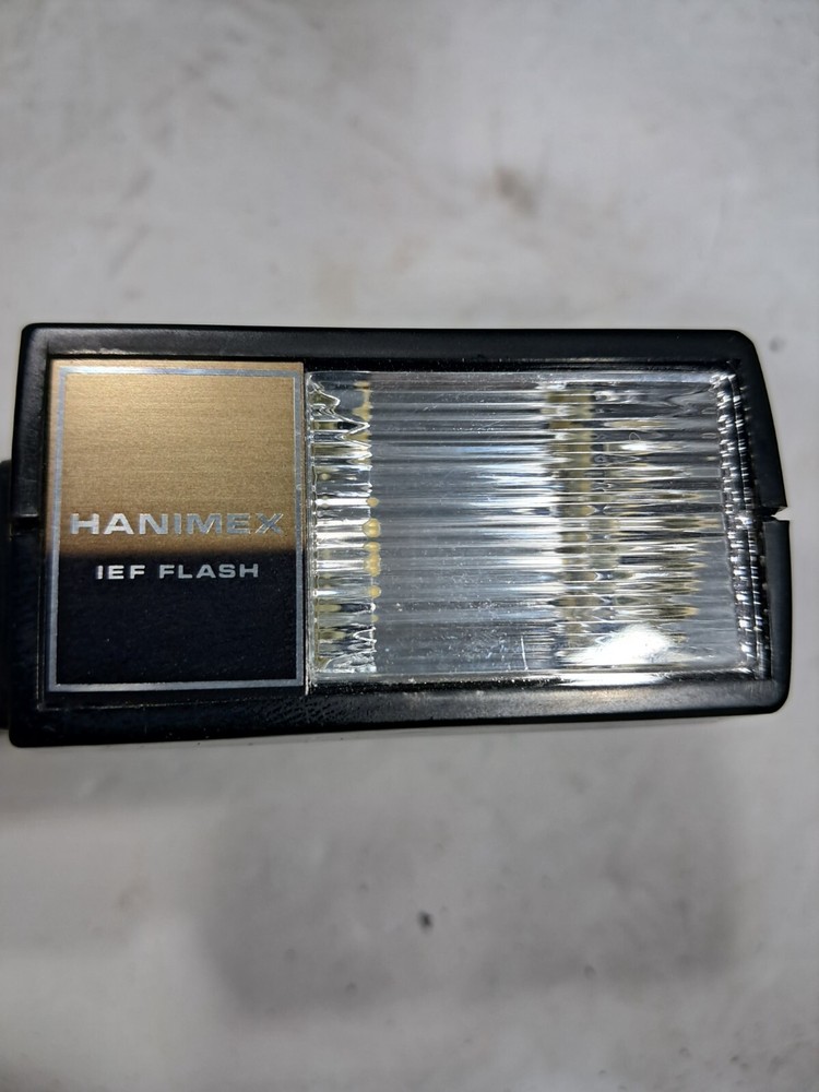Vintage Hanimex 110 Pocket Camera With IEF Flash (d)