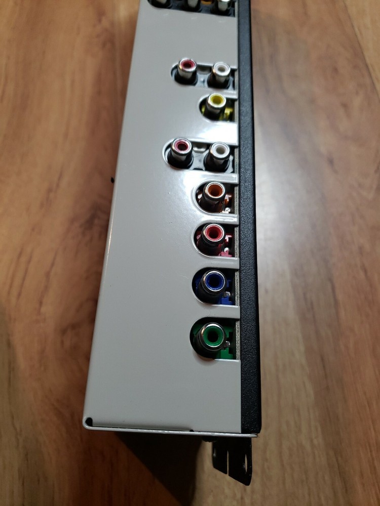 MTI Distribution Amplifier Release A - Component Video / Digital Audio