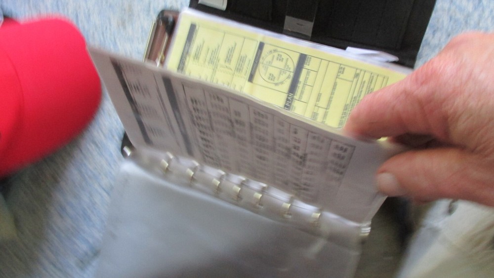 Aviation Airplane Pilot's Kneeboard Log by Ultimate Kneeboard