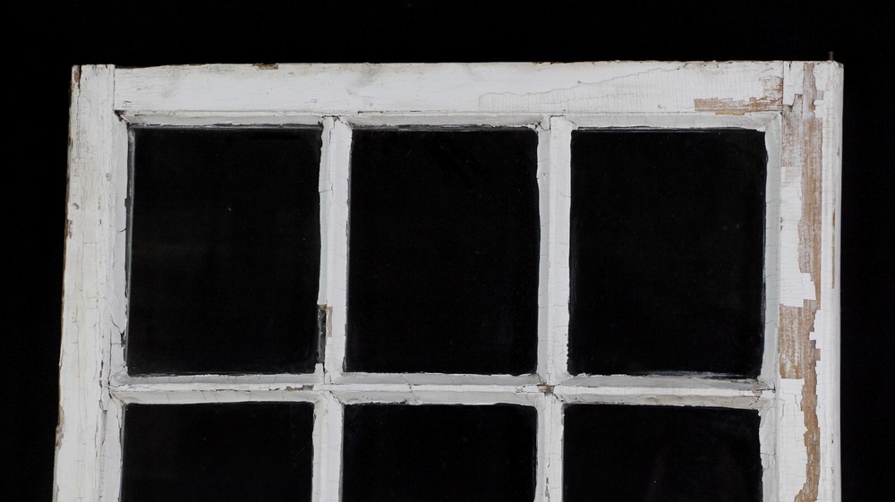 Reclaimed White Wood Frame 18 Pane Window