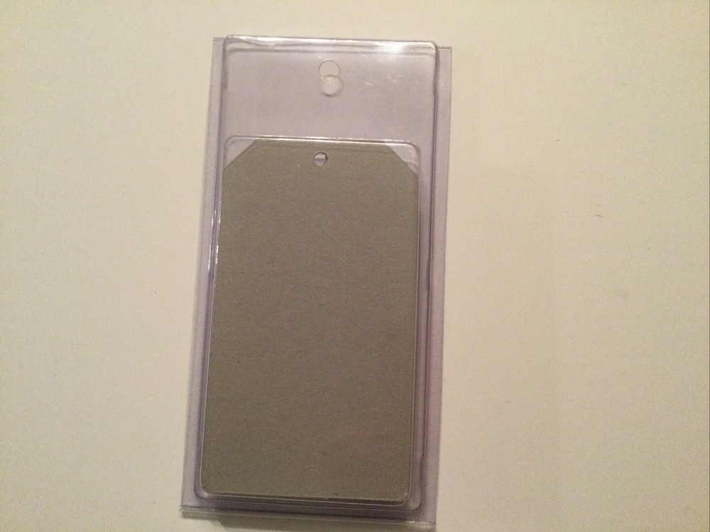 Basic Grey 8 chipboard tags, undressed