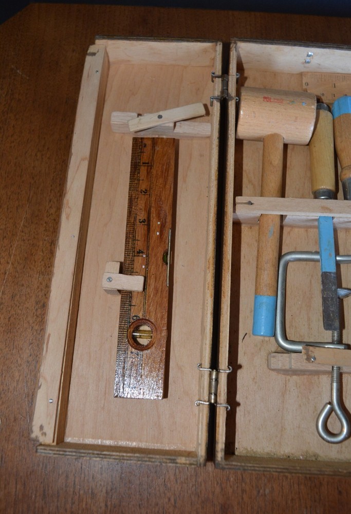 VTG Children's Tool Kit & Wood Portable Storage Case