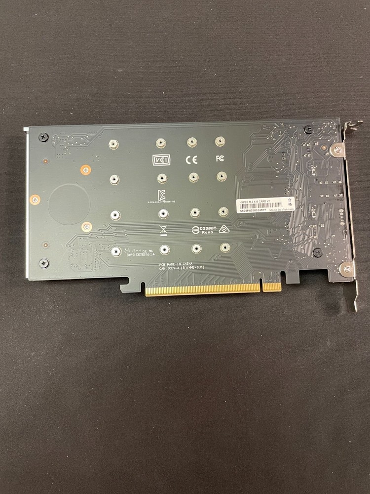 ASUS Hyper M.2 x16 Silver Professional Card v2 4 x M.2 Socket 3 RAID Controller