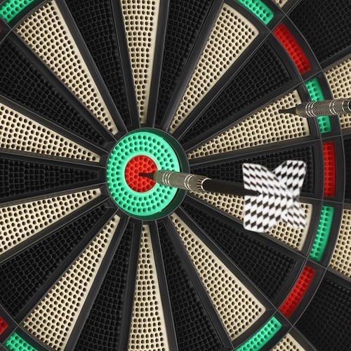 Electronic Dart Board, Round Dart Board & 6 Darts, Innovative Dart Machine