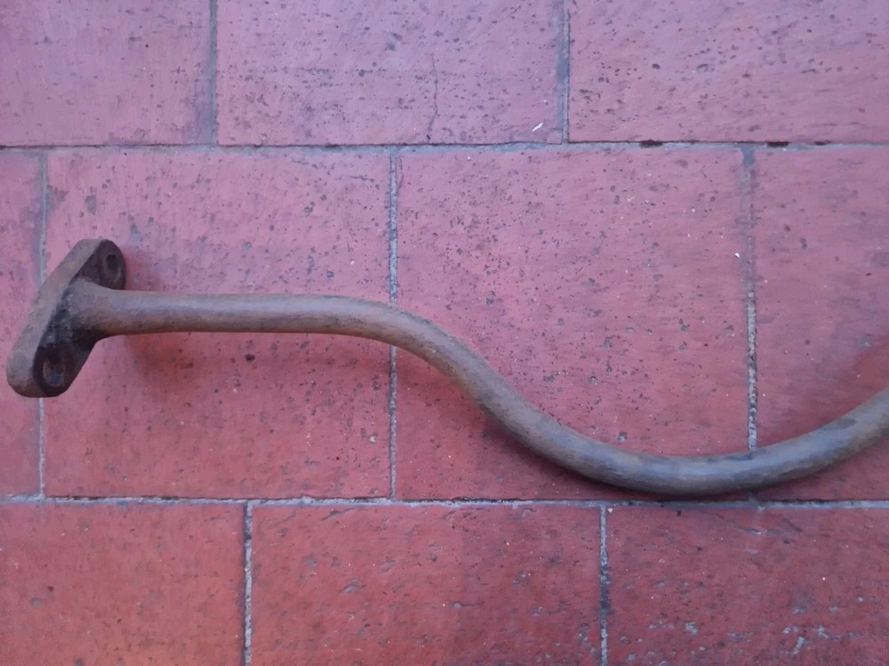 Triumph Roadster shock absorber support bracket