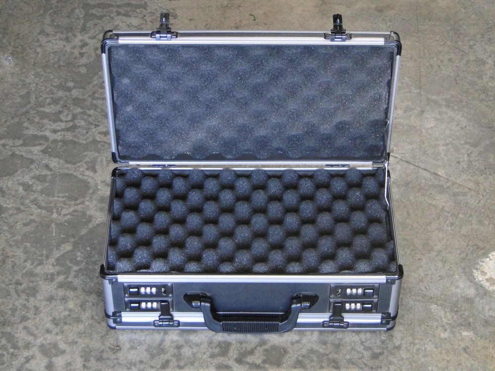 DUEL SIDED COMBINATION HANDGUN CASE