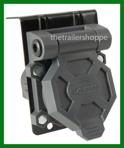 Endurance Vehicle Light 7 Blade RV Plug & Mounting Bracket -Heavy Duty