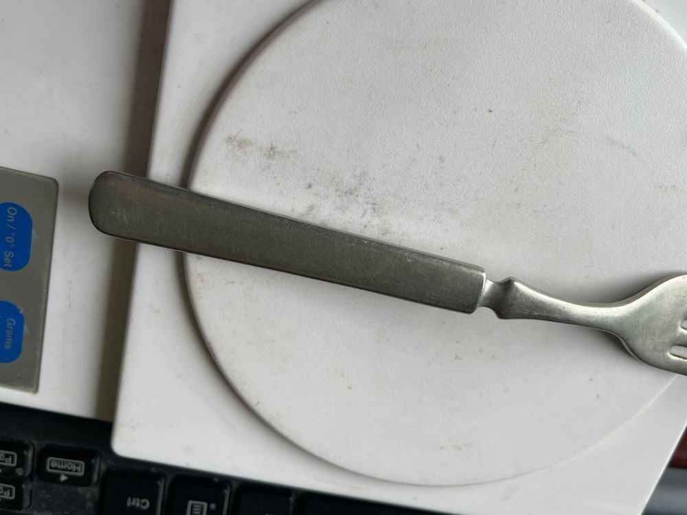 M.W. & Co. Panama Silver 7.25" Fork 56g