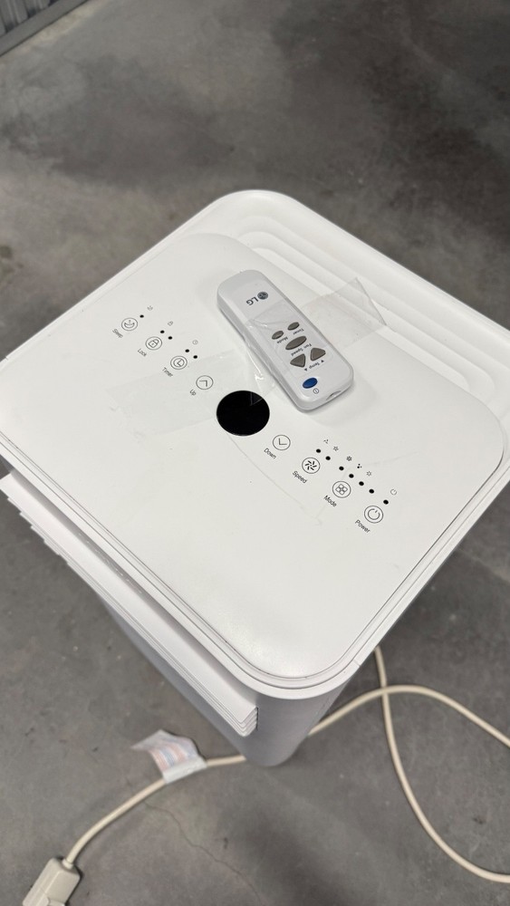 Costway 6000 BTU DOE 115-Volt Vented Medium Room Portable Air Conditioner Remote