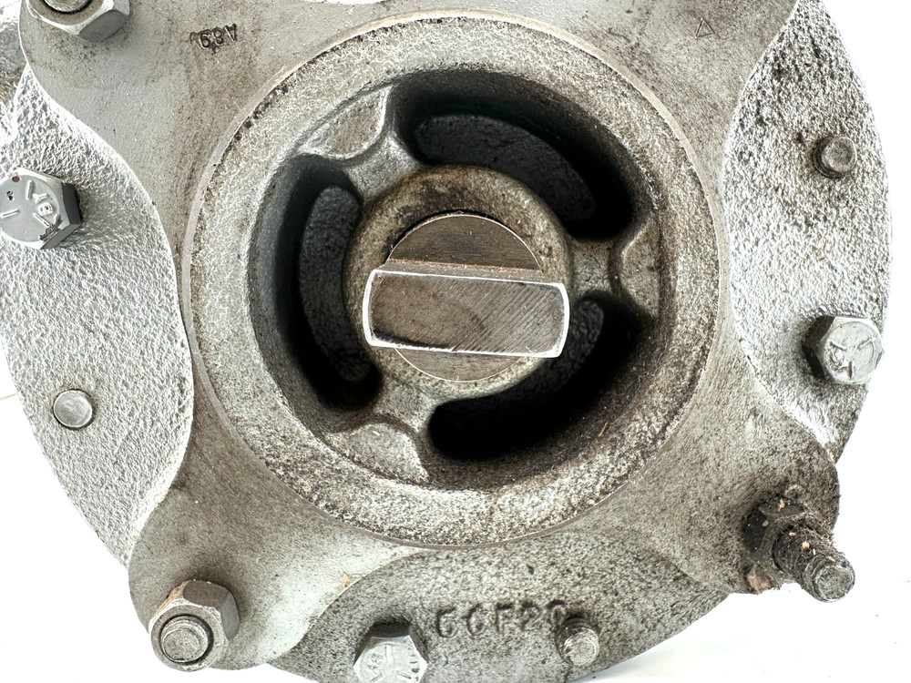 5CFAV-C-8627 Pump