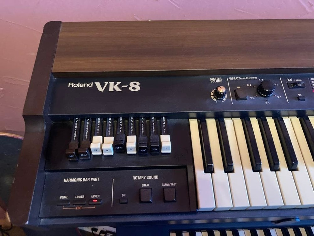 ROLAND VK8 ORGAN STAGE KEYBOARD