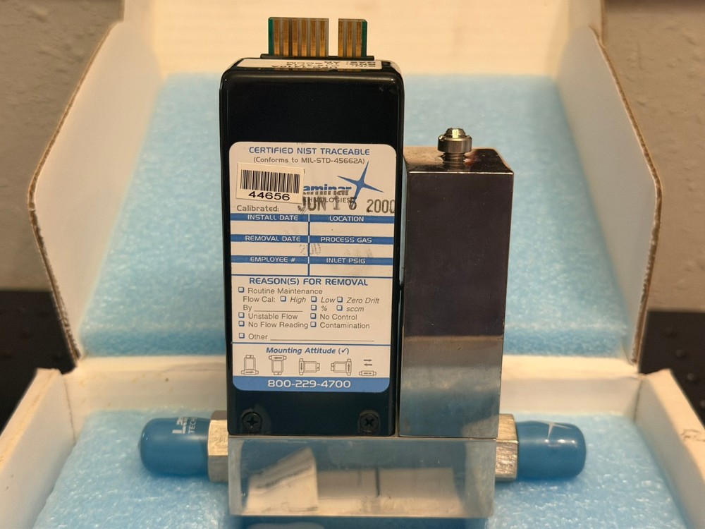 Unit Instruments UFC-1410A Mass Flow Controller 10 SCCM Argon (Ar) | 500 PSI