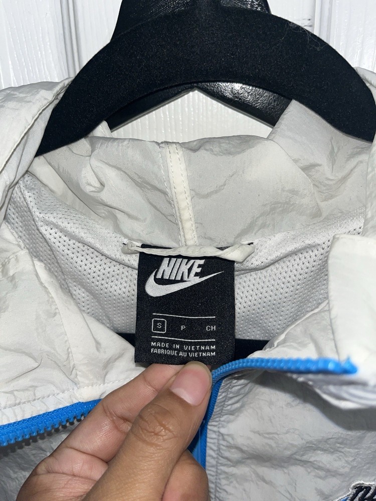Nike Men's Windbreaker Jacket Size Small