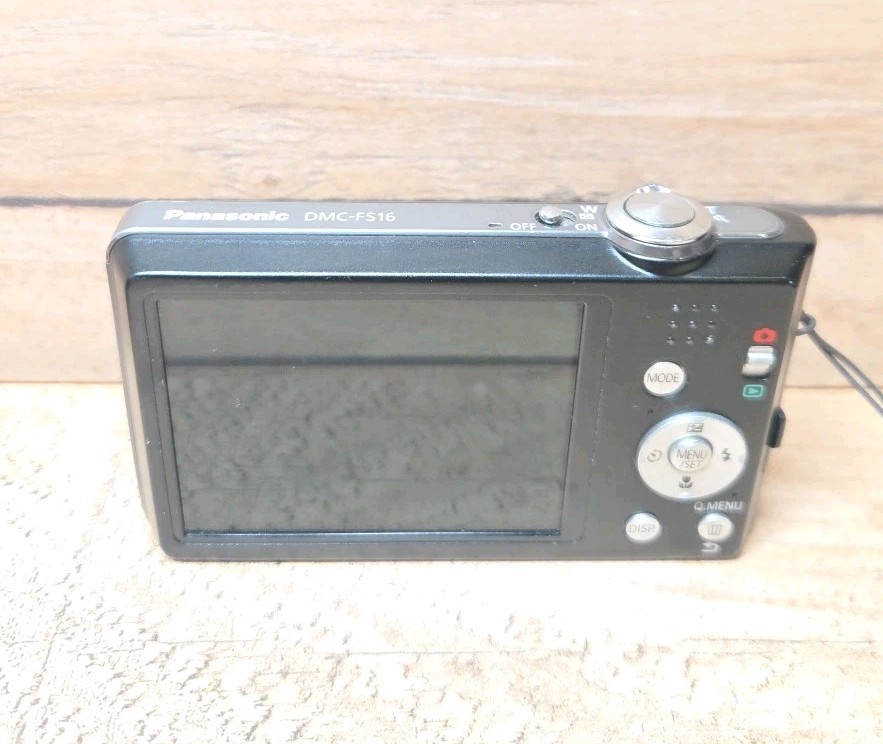 Panasonic Lumix DMC-FS16 14.1MP Digital Camera | Tested & Working