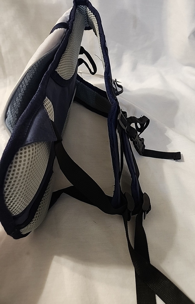 Water Buffalo Hydration Backpack Lightweight Hydration Pack with 2L Water Blader