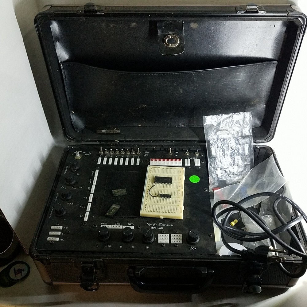 Knight Electronics Mini Lab Portable Electronics Breadboarding Kit