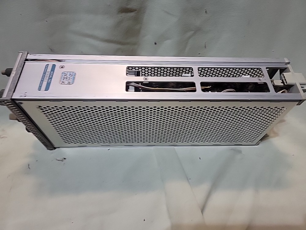 TEKTRONIX 7A18 DUAL TRACE AMPLIFIER PLUG-IN MODULE - UNTESTED