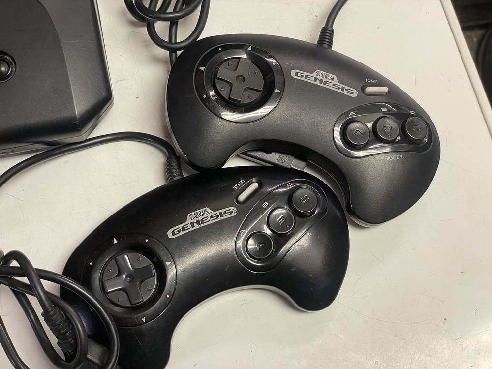 SEGA Genesis Model 2 Black Console W/ Controller & Cables #5