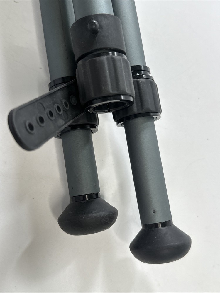 BOG Deathgrip Bantam Tripod - Missing Lower extension leg, Replaceable ASIS