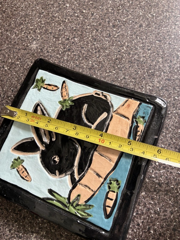 Rabbit Clay And Glazed Tile