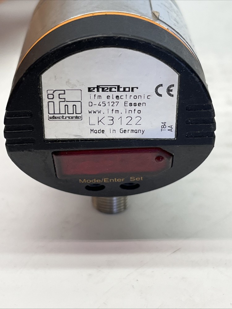 LK3122 ifk Efector Electronic Level Sensor (D-45127) | USED from working machine