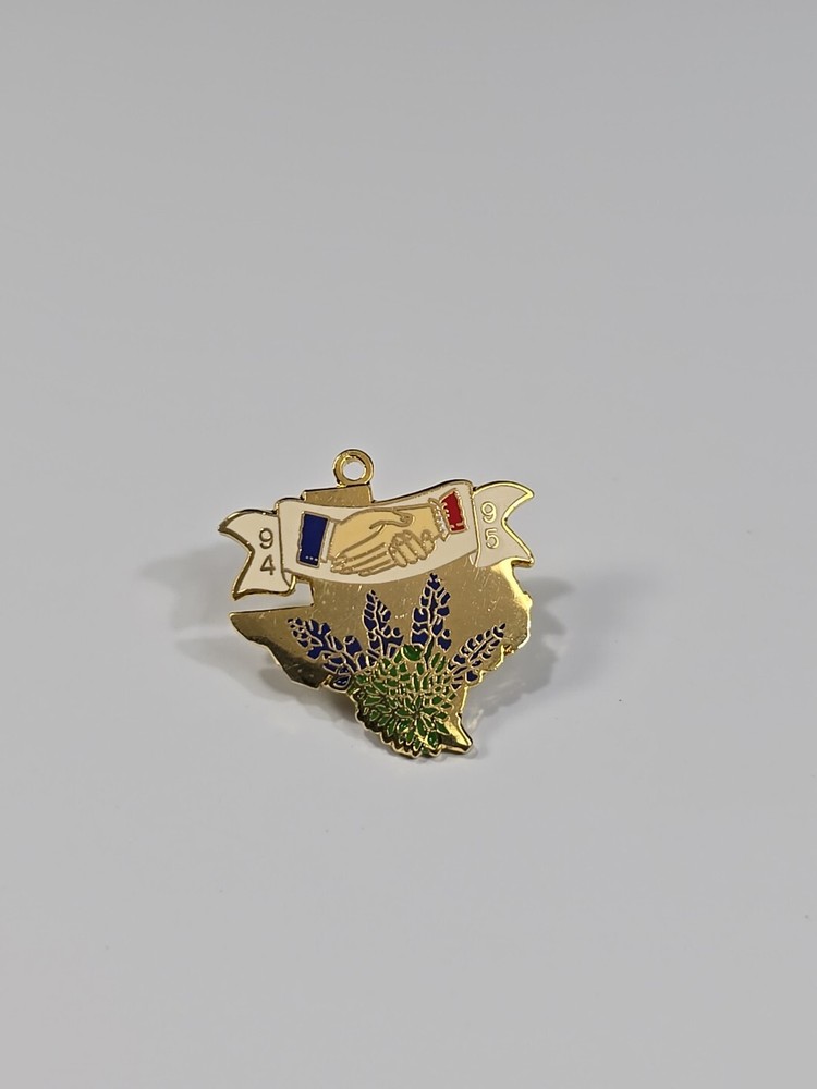 Texas Blue Bells & Handshake Souvenir Lapel Pin