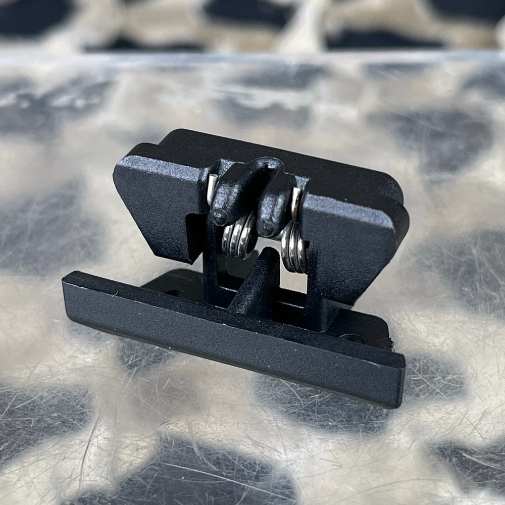 NEW CRBN DRV Front Hinge Assembly w/ Screws