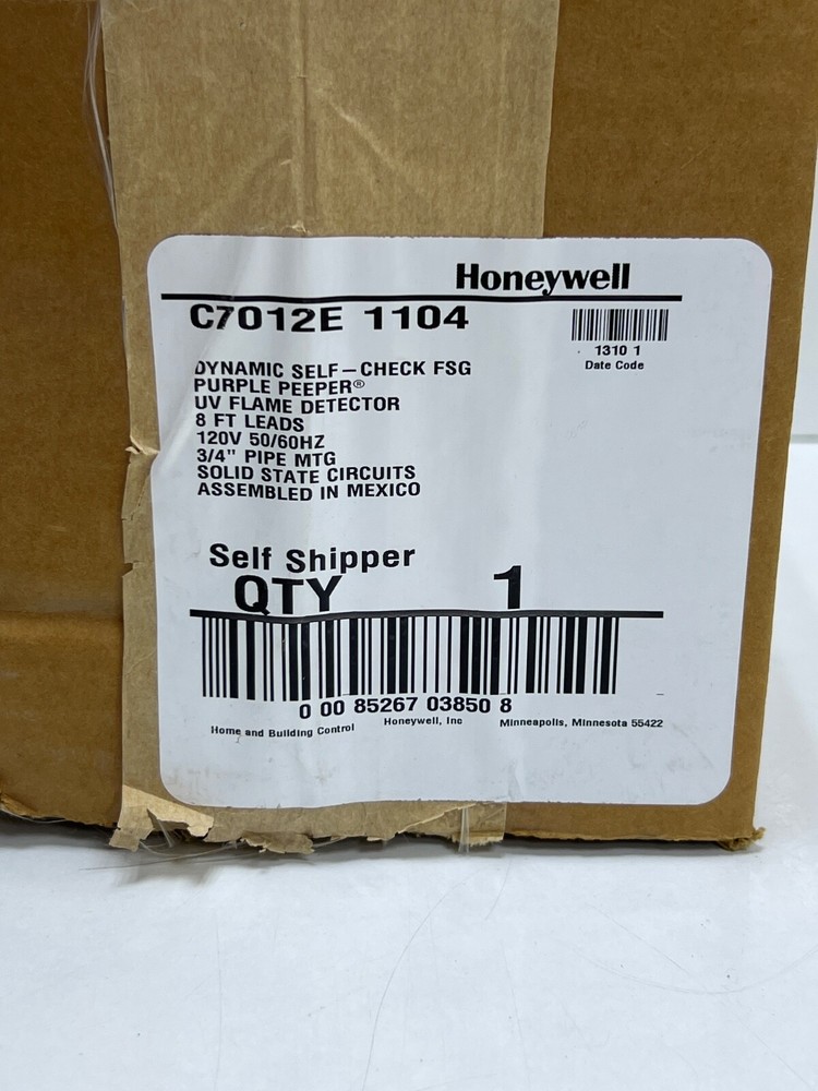 HONEYWELL C7012E 1104 DYNAMIC SELF-CHECK FLAME DETECTOR
