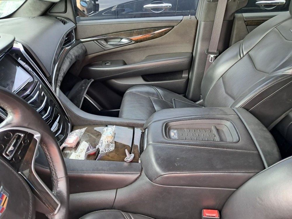ESCALAESV 2017 Glove Box 4809120