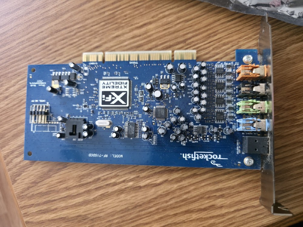 Rocketfish PCI (RF71SDCD) Sound Card