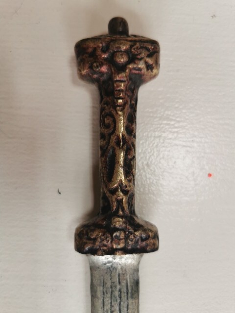 Original Gladiator Movie Prop Dagger