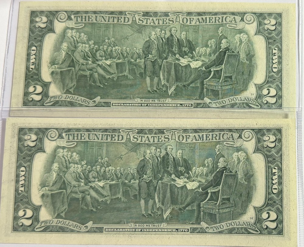 (2) CONSECUTIVE CRISPY UNCIRCULATED STAMPED 1976 BICENTENNIAL $2 NOTES