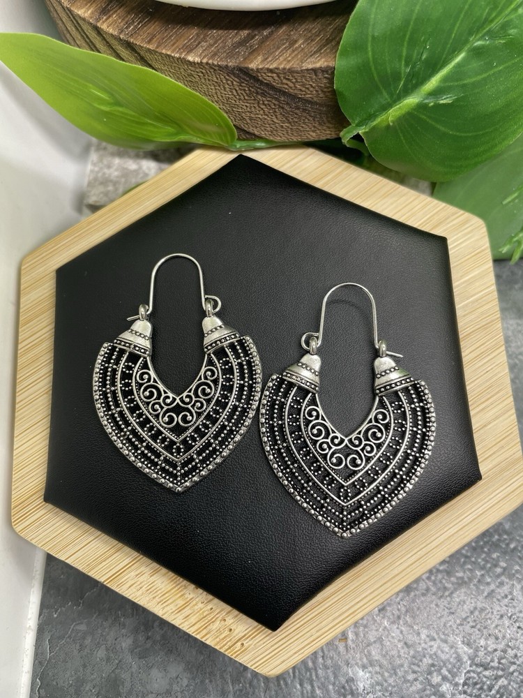 1.5” Silver-tone Retro Dangle Earring Set  New Free Ship B4457
