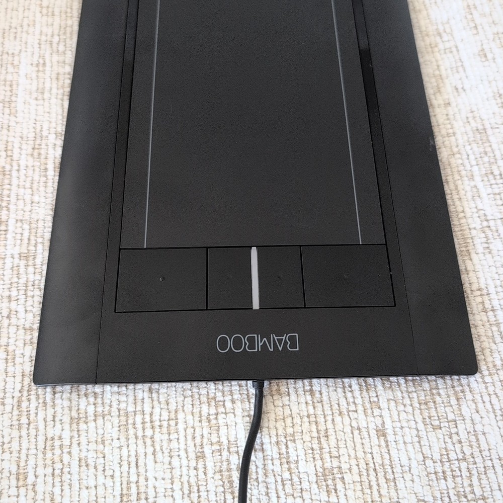 Wacom Bamboo CTH-460 Graphics Drawing Tablet NO PEN