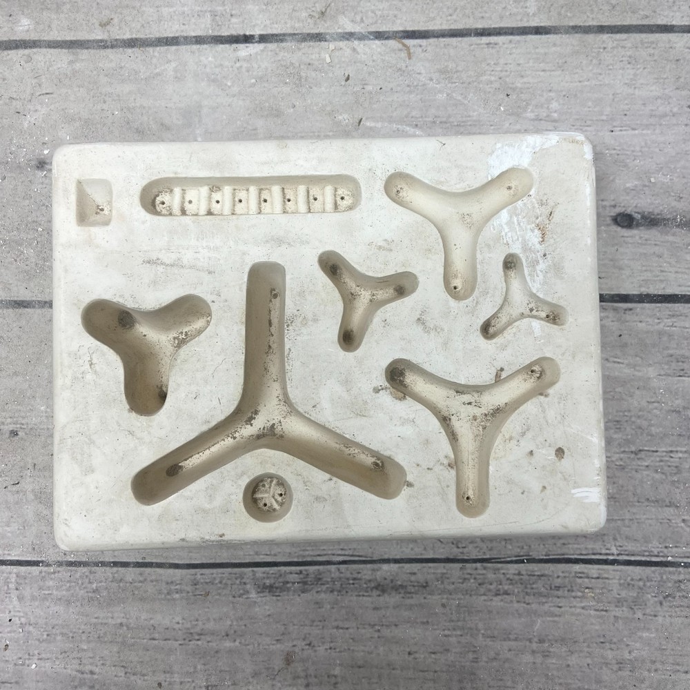Anchor Ceramic Casting Mold Stilts Open Pour #123