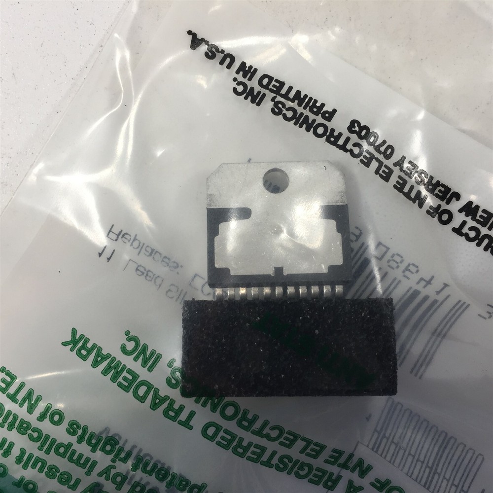 (1) NTE NTE1858 Integrated Circuit Vertical Deflection Circuit