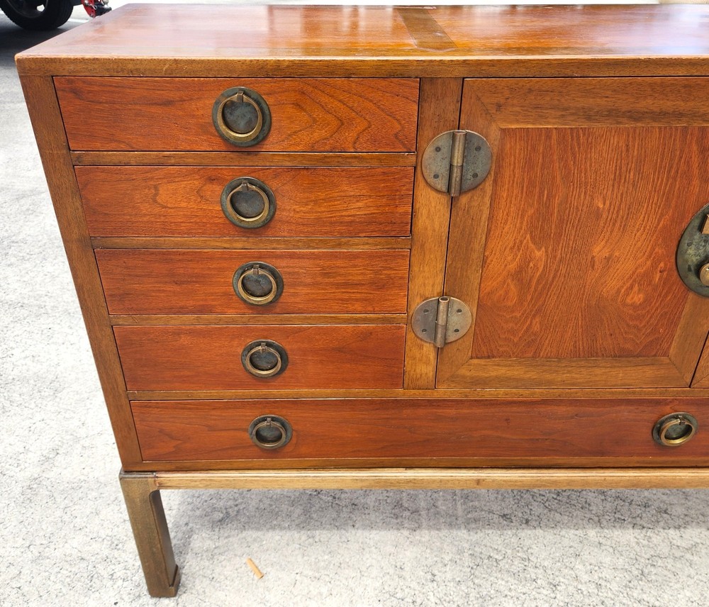 Edward Wormley for Dunbar Sideboard Bar 1950s