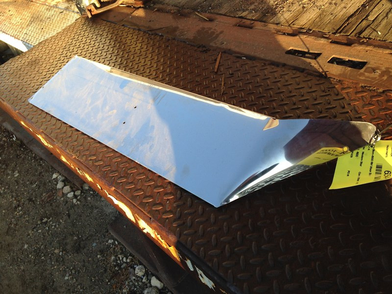 Western Star 4900 Visor (654-10029)