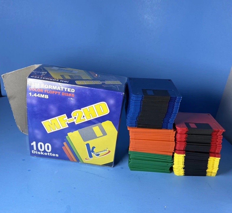 92 Hypermedia 3.5" Colored Floppy Diskettes MF-2HD High Density - Partial Box
