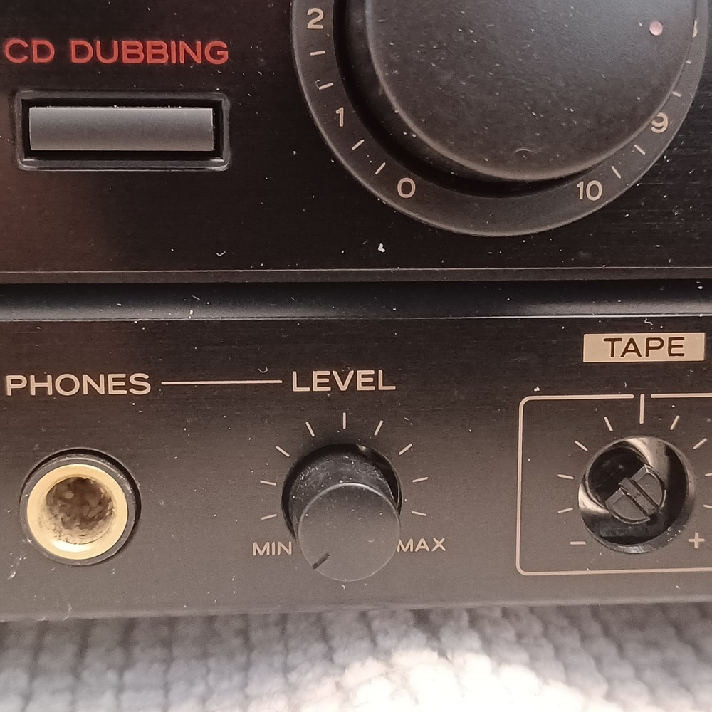 TEAC AD-600 Cassette CD Player Changer Combo - Untested / Powers On