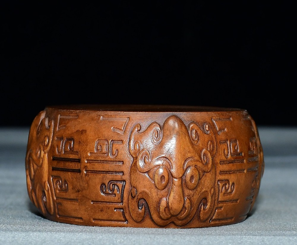 Exquisite Small Leaf Boxwood Base Ornament