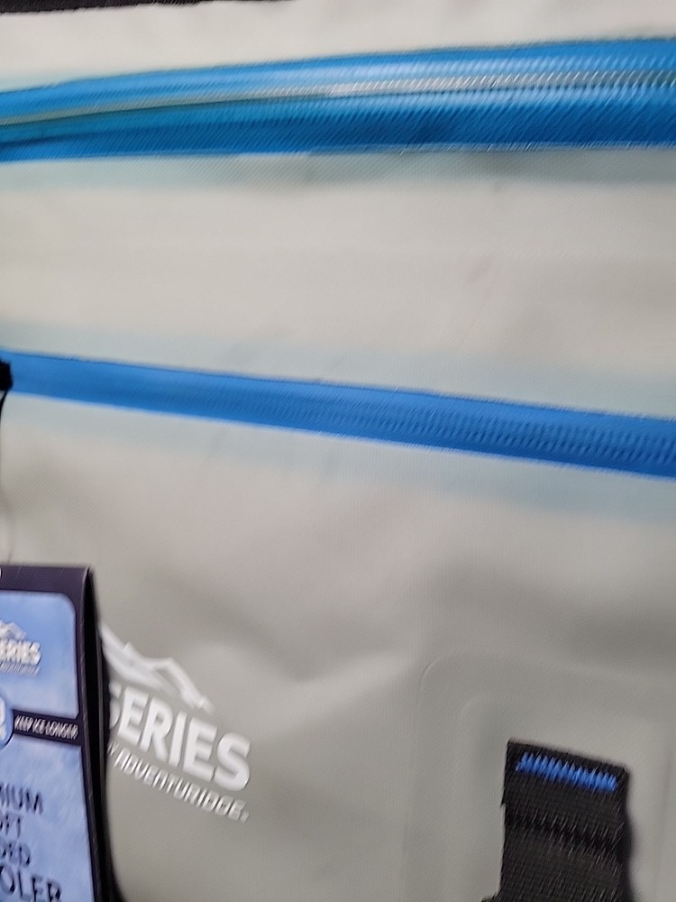 Peak Series By Adventuridge Insulated Cooler