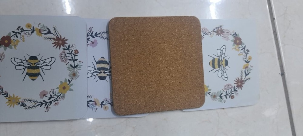 Cup base for drinks A cup base for drinks, tea, coffee,