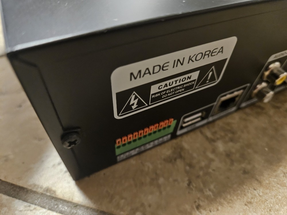 VMAX 4 channel dvr. model DW-VMAX 4 Home Automation Powers On Untested Fully