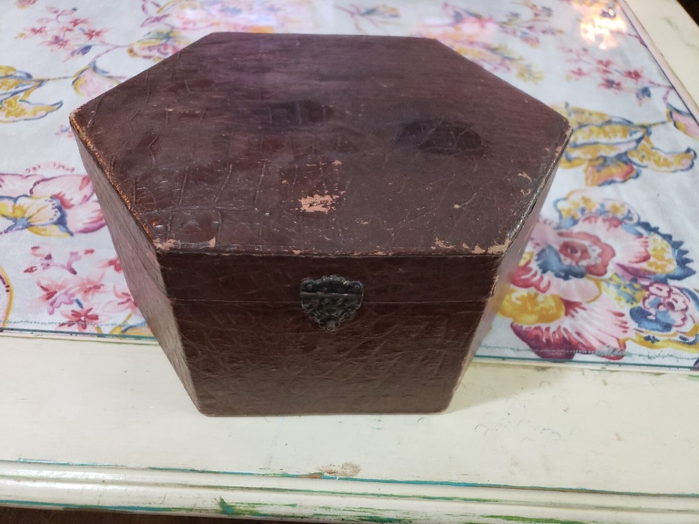 Antique Vintage VICTORIAN LEATHER COLLAR BOX Brass Latch Hexagonal