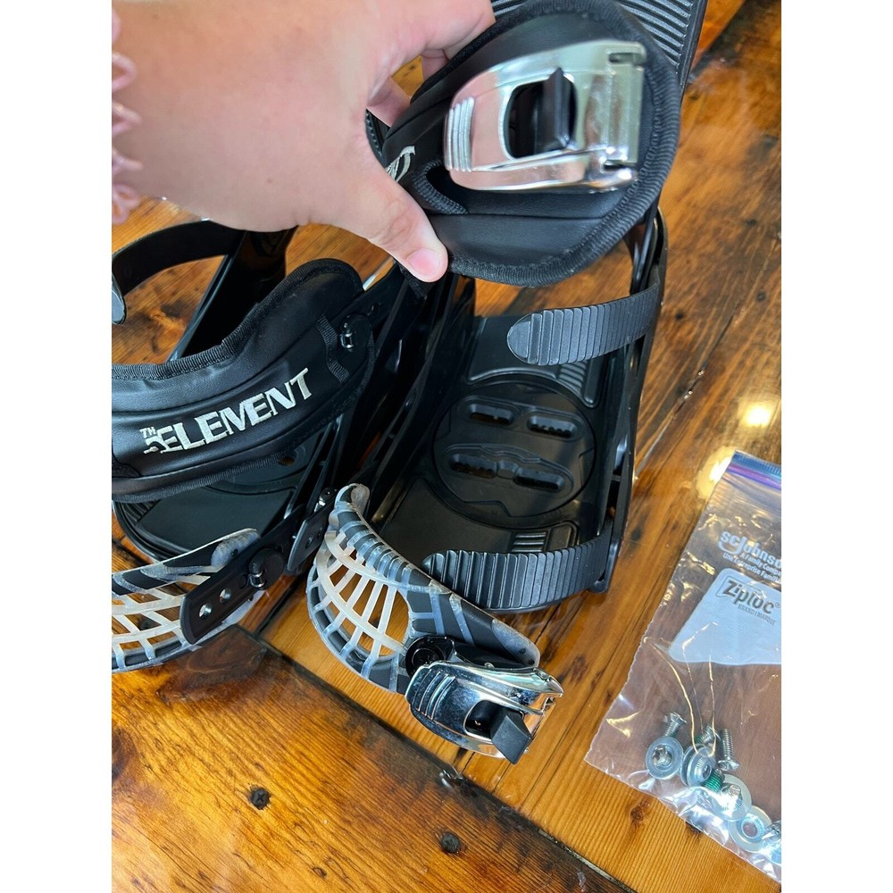 5th Element Stealth 3 Bindings Black and silver