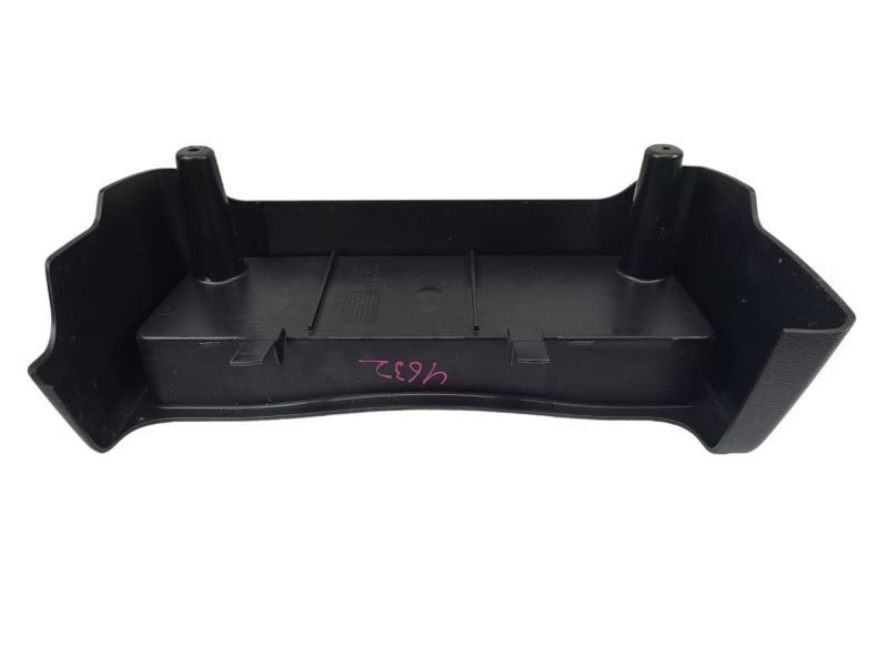 RAM1500 2013 Accessory Holders 587045