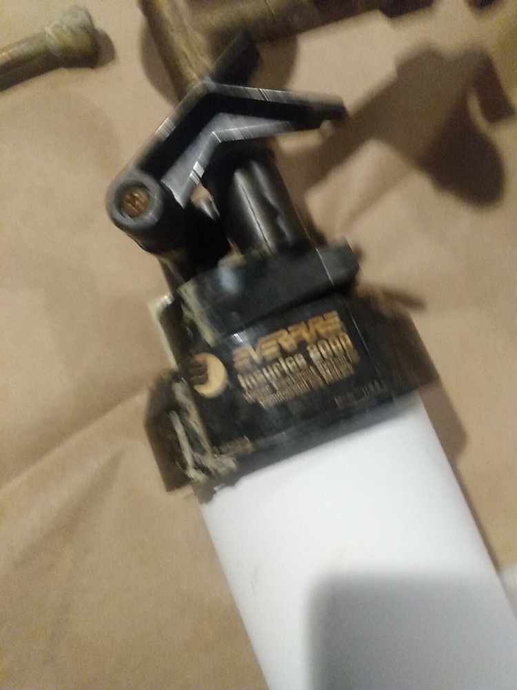 Everpure QL3B Filter Head with Mounting Bracket/Shut-Off Valve & Extra Filter