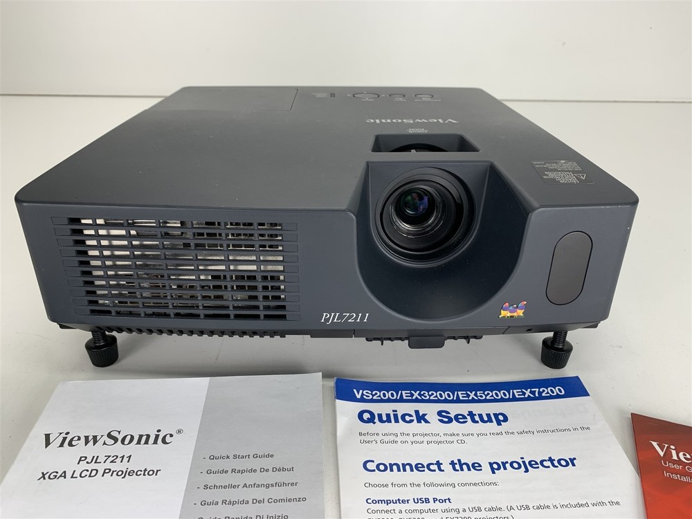 ViewSonic PJL7211 XGA LCD Projector