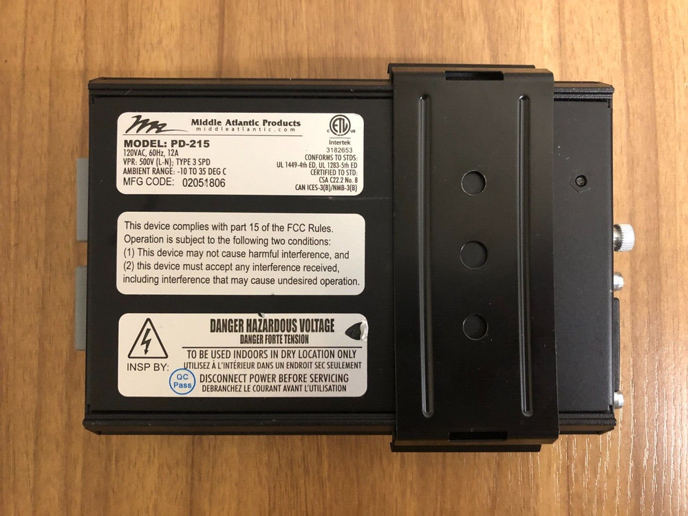 Middle Atlantic PD-215 2-Outlet 2-Surge Compact Surge Protector